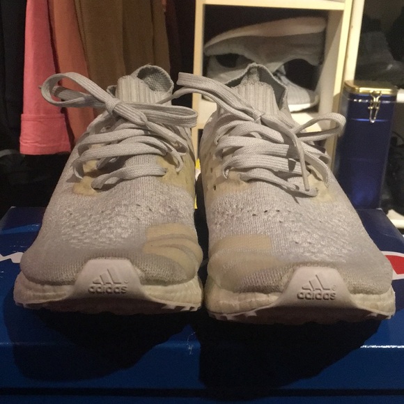 white ultra boost turning yellow